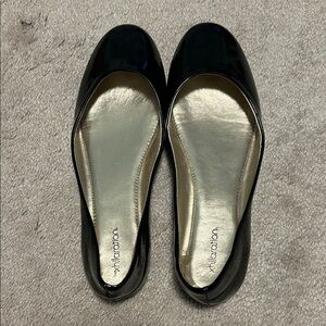 Xhilaration Women's Glossy Black Flats
